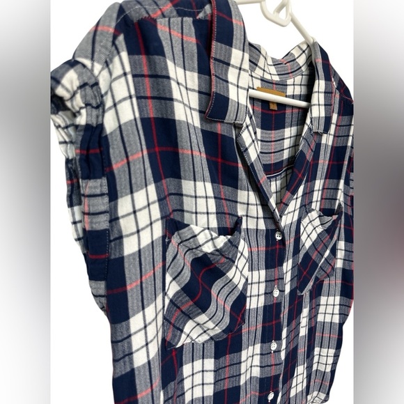 Jachs Girlfriend Plaid Button-Up Sleeveless Shirt - Black, White, Red - Picture 3 of 7